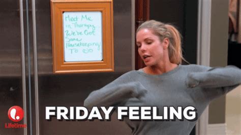 friday feeling gif